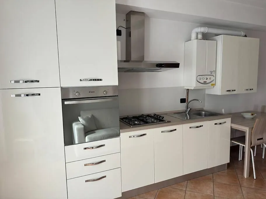 Suite Panoramica Casa Vacanza Di Alex G Oltre il Colle Italy